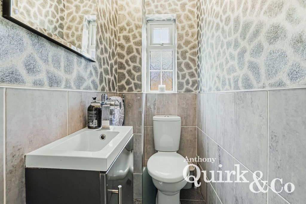 Additional image 13 of 4 bed detached house for saleSilver Point Marine, Canvey Island SS8