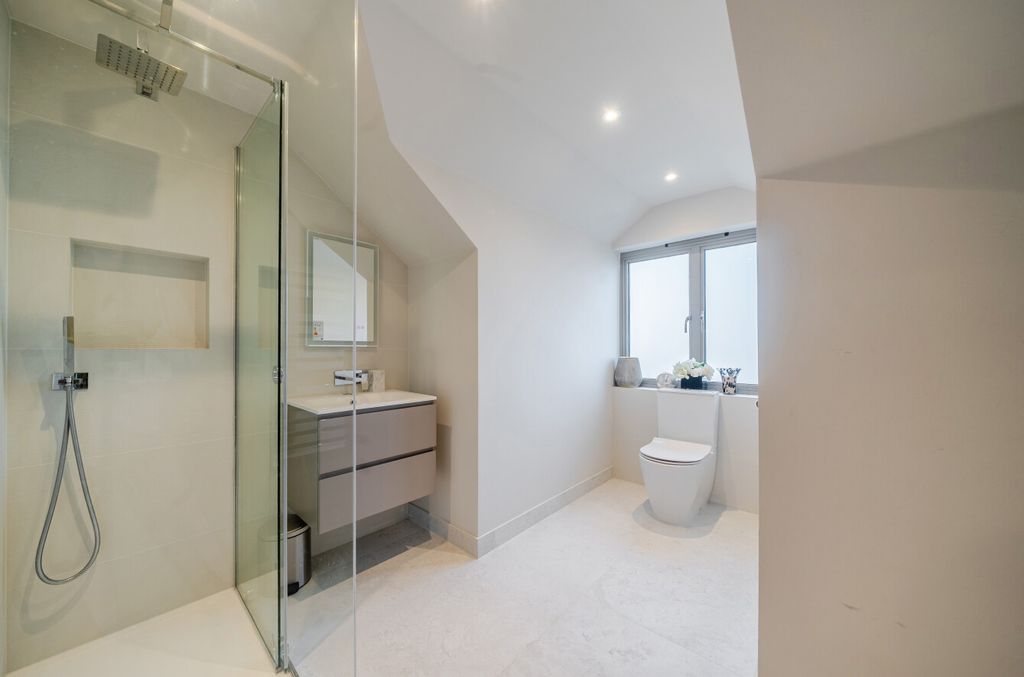 Additional image 23 of 5 bed detached house for saleLeesons Hill, Chislehurst BR7