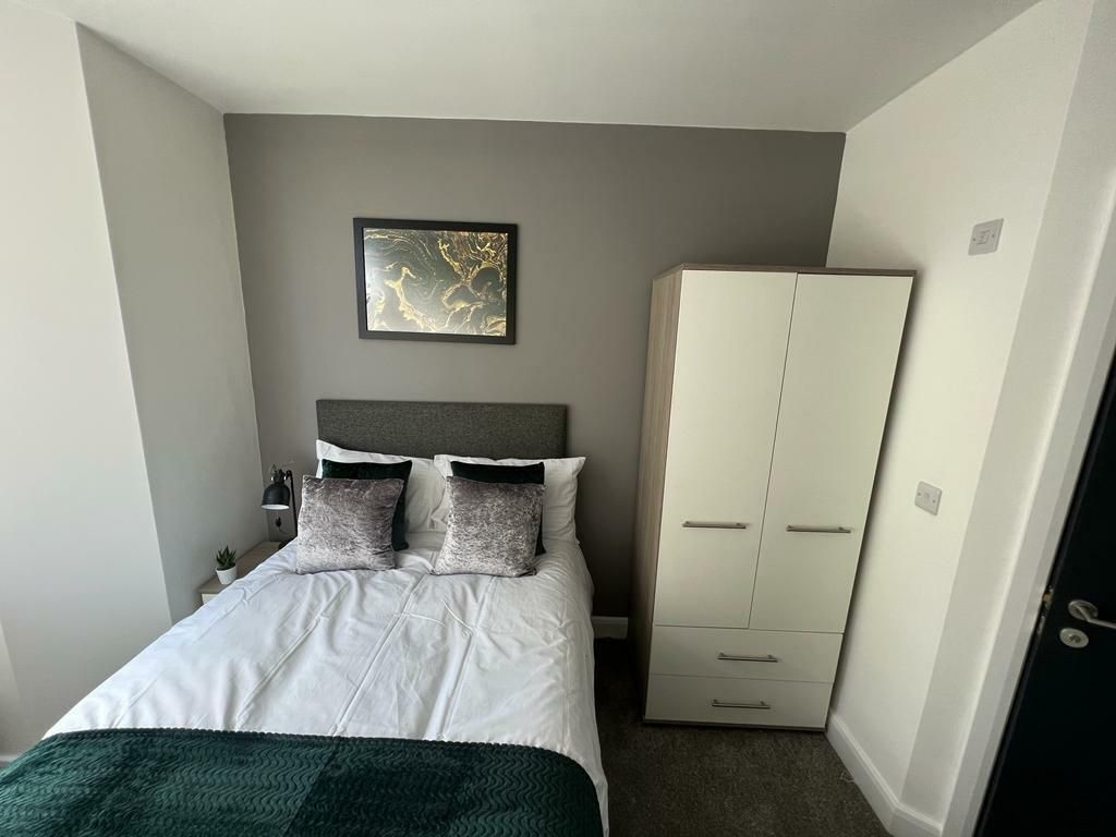 Additional image 9 of 13 bed property for saleChurch Street, Burnley BB11