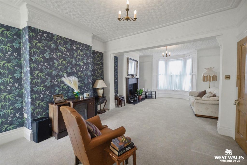 Additional image 18 of 5 bed semi-detached house for salePark Place, Cardigan SA43
