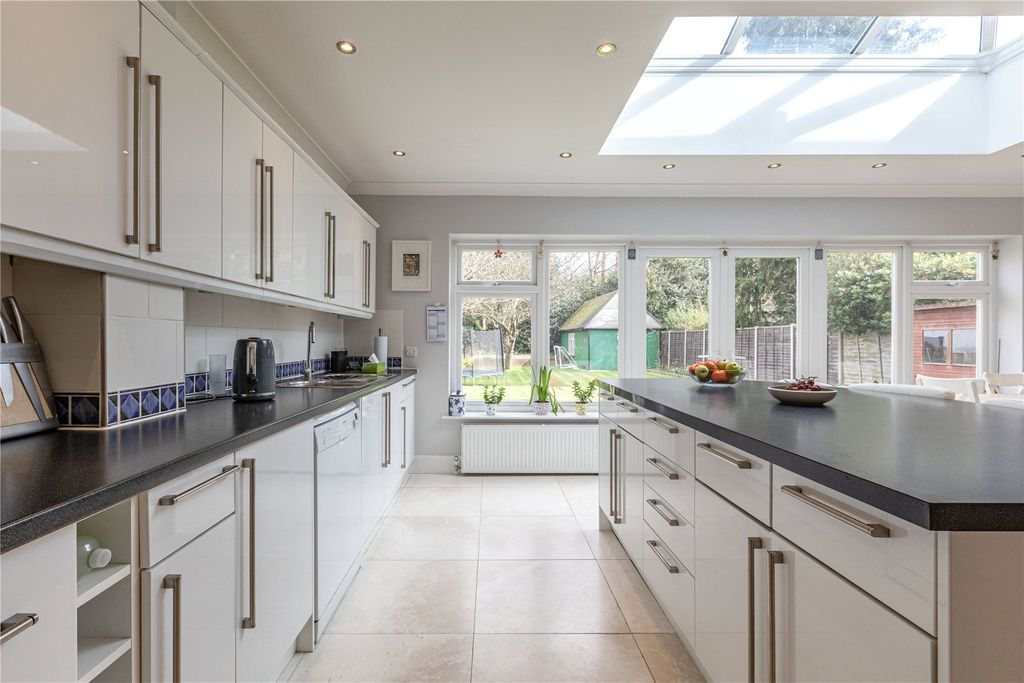 Additional image 3 of 4 bed detached house for saleChertsey, Surrey KT16