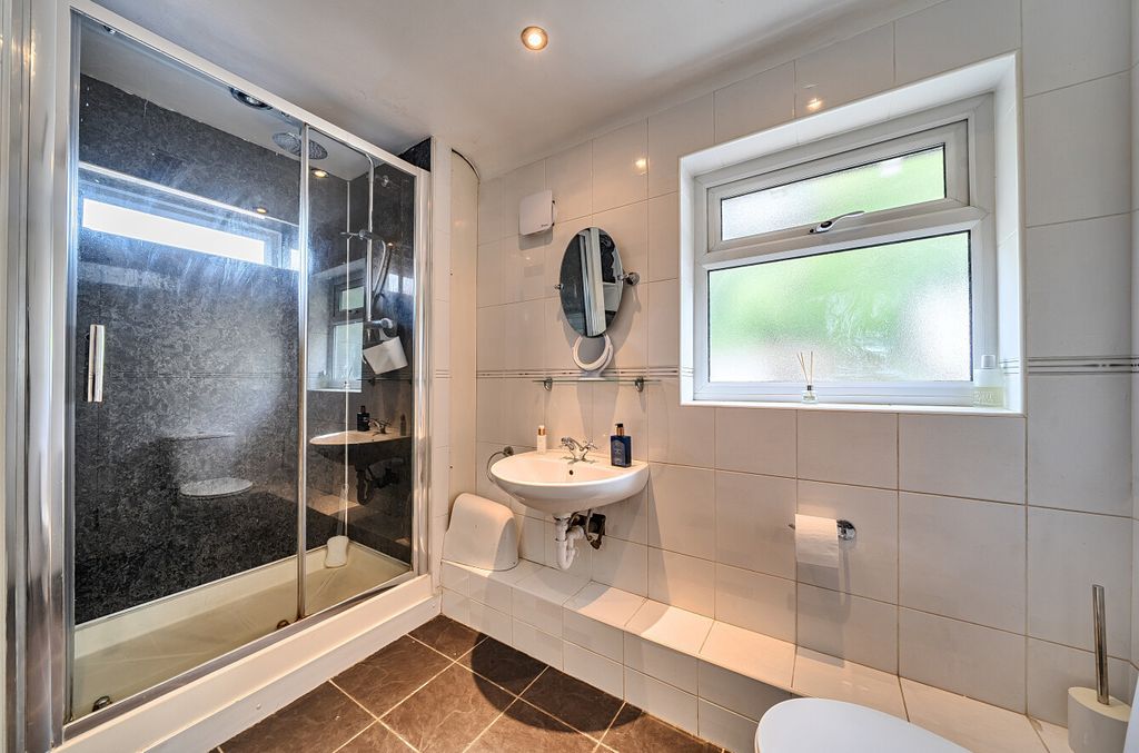 Additional image 19 of 4 bed detached house for saleKemnal Road, Chislehurst, Kent BR7