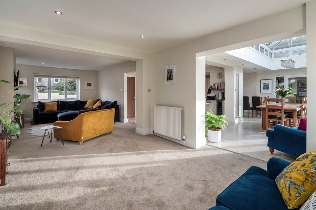 Additional image 6 of 5 bed property for saleLightwood Road, Buxton SK17