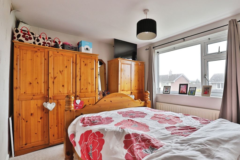 Additional image 7 of 5 bed semi-detached house for saleMeadowland, Christchurch BH23