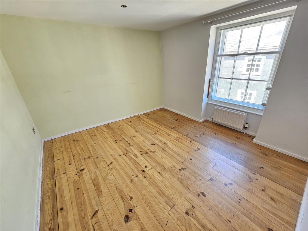 Additional image 9 of 2 bed flat for saleWest Street, Tavistock PL19