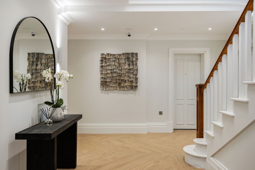 Additional image 9 of 2 bed flat for saleKings Meadow, Whyteleafe Hill, Whyteleafe CR3
