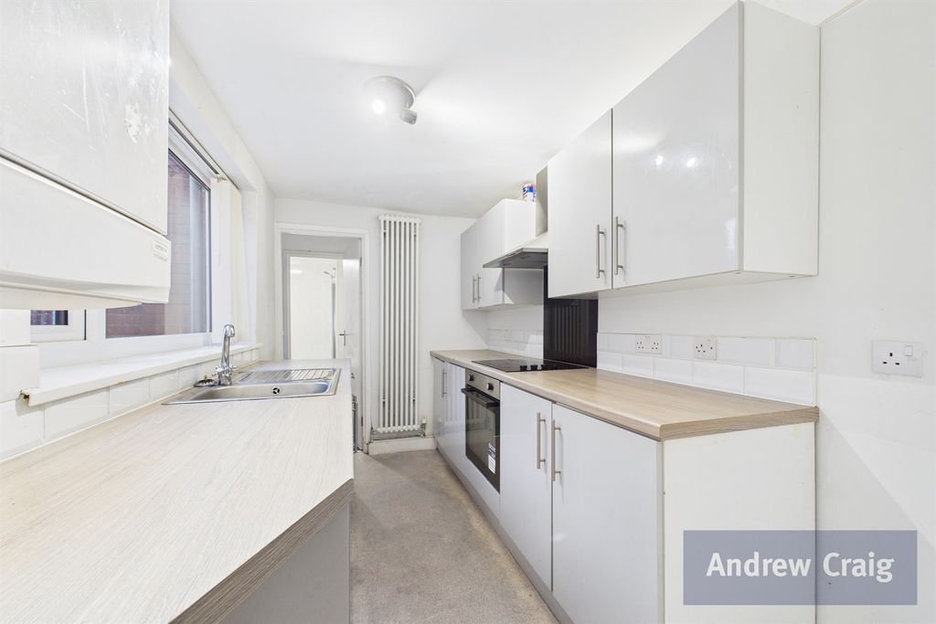 Additional image 4 of 2 bed flat for saleAlfred Avenue, Bedlington NE22