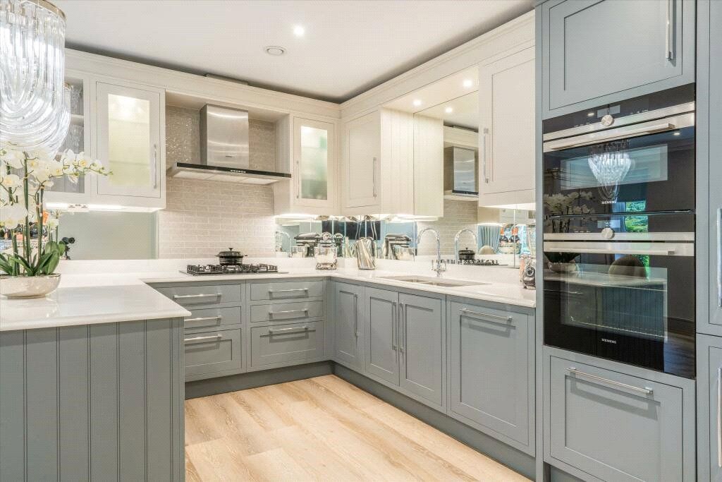 Additional image 12 of 2 bed flat for saleKings Ridge, Golf Drive, Camberley, Surrey GU15