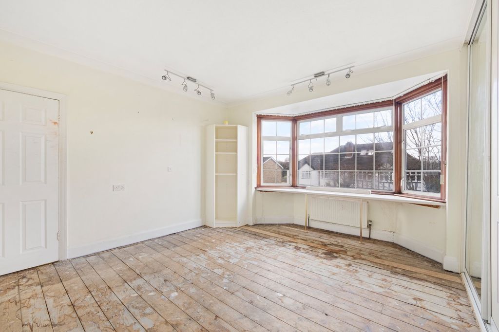 Additional image 35 of 6 bed semi-detached house for saleSalisbury Road, Carshalton SM5