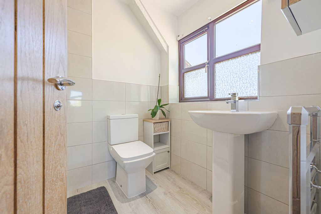 Additional image 19 of 4 bed detached house for saleLichfield Road, Edial, Burntwood WS7