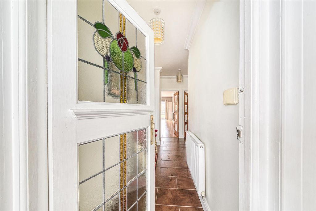 Additional image 6 of 5 bed detached house for saleBeamhill Road, Stretton, Burton-On-Trent DE13