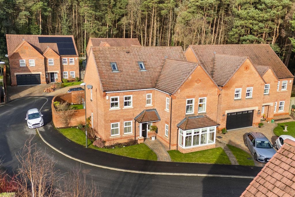 Additional image 41 of 5 bed detached house for saleTreeneuk Gardens, Ashgate, Chesterfield S40