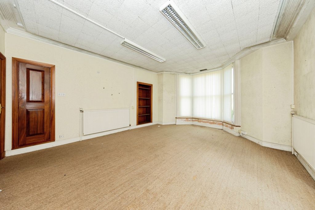 Additional image 13 of 18 bed detached house for saleLimegrove Avenue, Carmarthen SA31