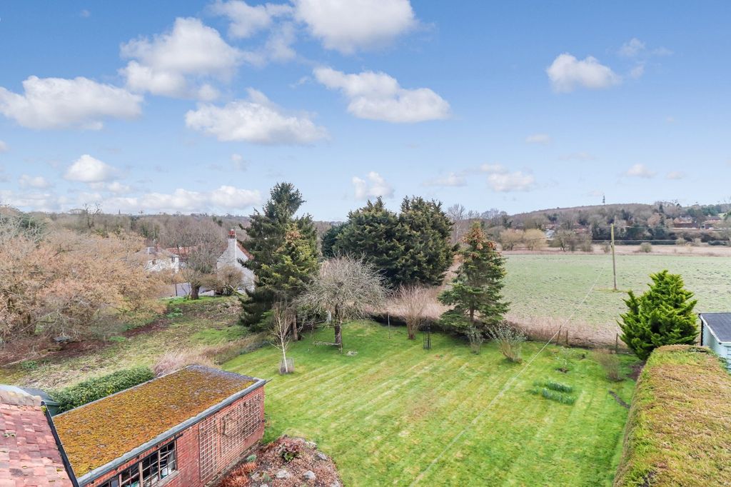 Additional image 13 of 4 bed semi-detached house for saleDrydell Lane, Pednor, Chesham, Buckinghamshire HP5