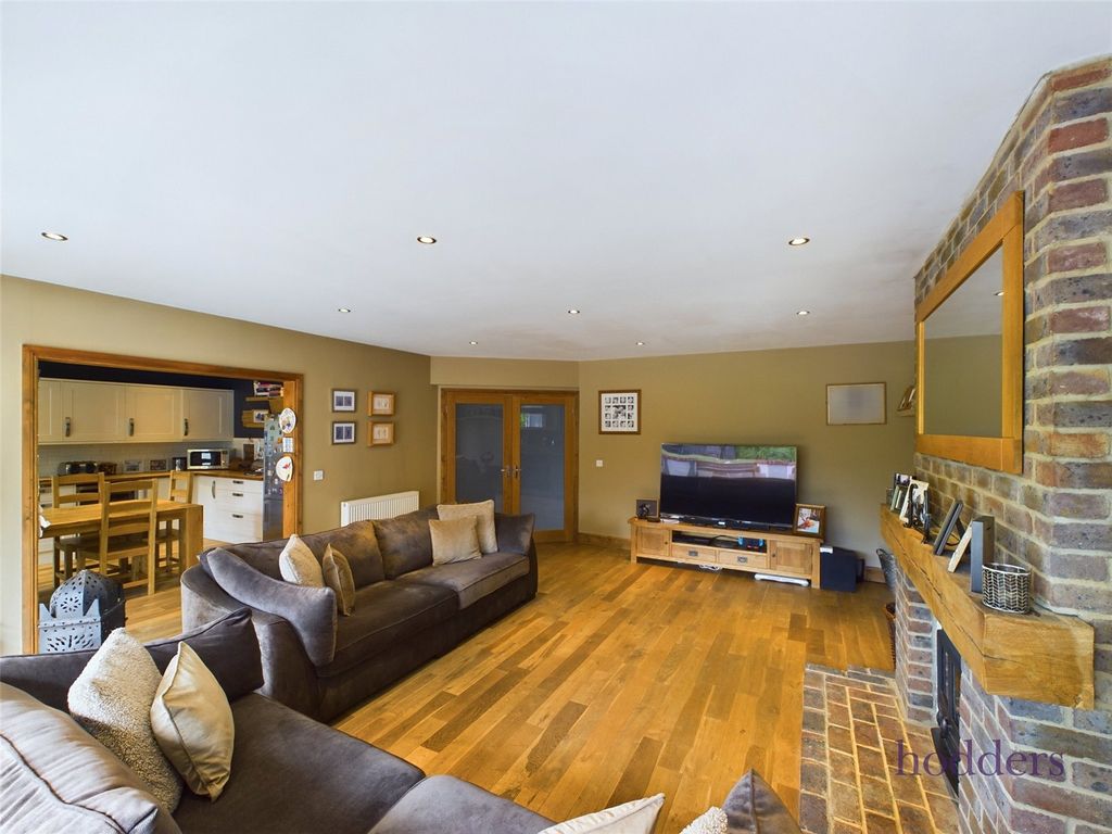 Additional image 27 of 6 bed detached house for saleFerndale Avenue, Chertsey, Surrey KT16