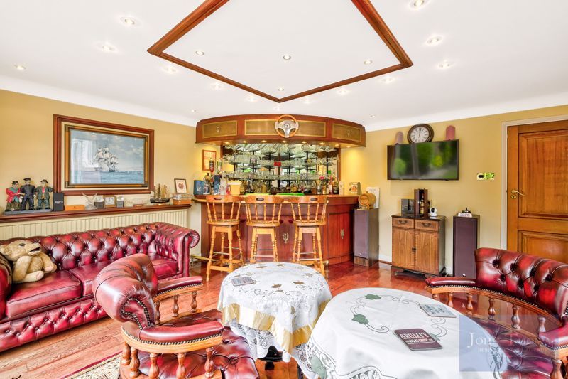 Additional image 15 of 6 bed detached house for saleLee Grove, Chigwell IG7