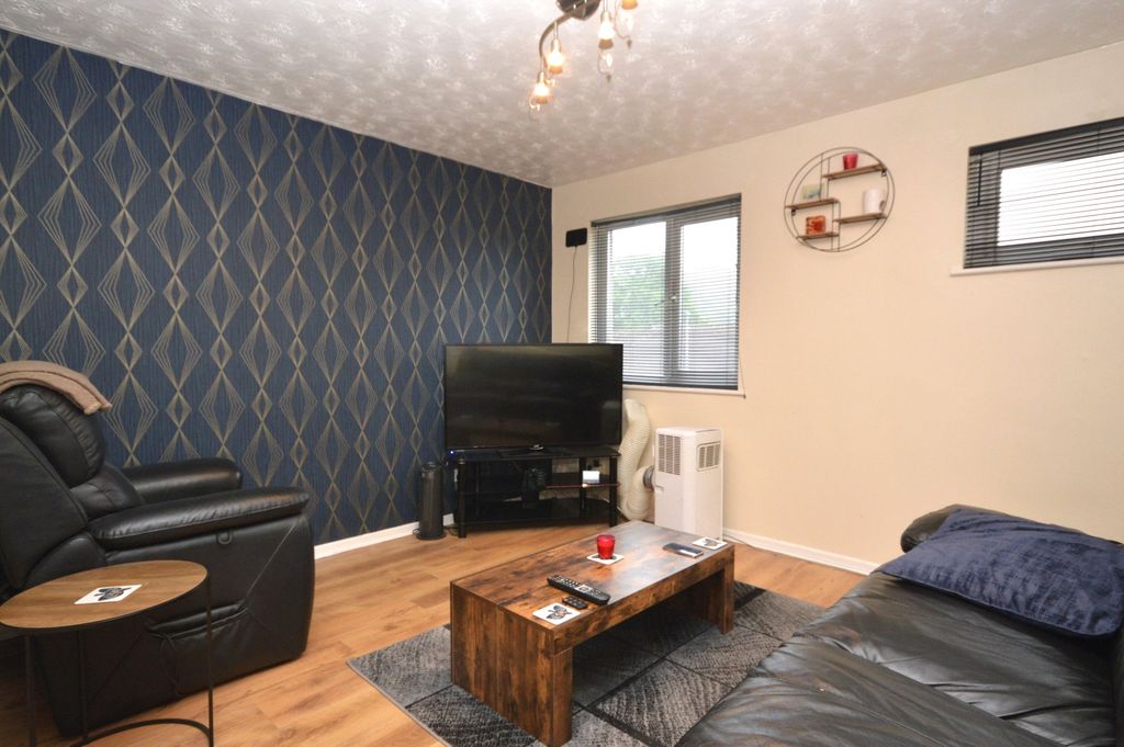 Additional image 2 of 1 bed flat for saleTruro Drive, Plymouth, Devon PL5