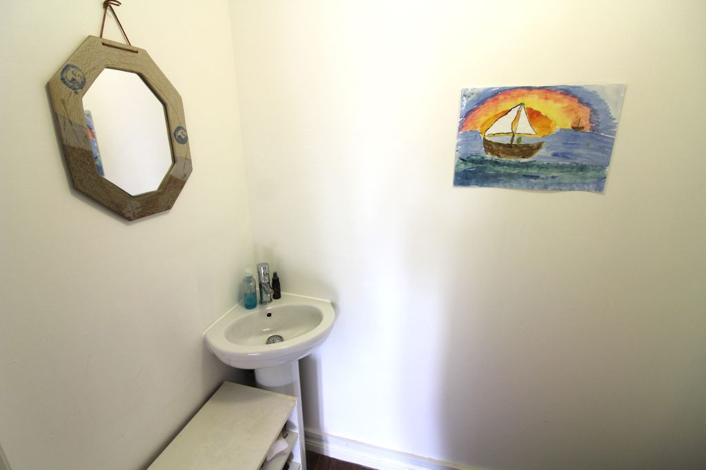 Additional image 7 of 4 bed town house for saleParkers Circus, Chipping Norton OX7