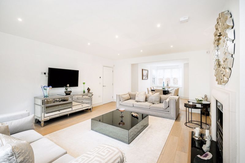 Additional image 7 of 5 bed detached house for saleHigh Road, Chigwell IG7