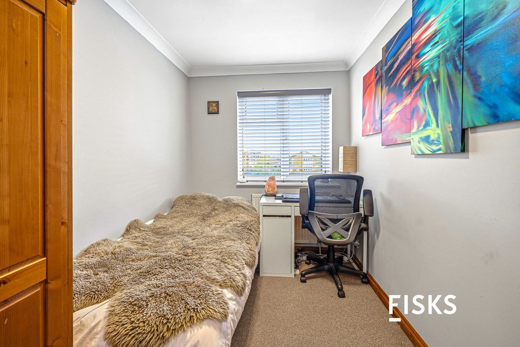 Additional image 27 of 4 bed detached house for saleThorney Bay Road, Canvey Island SS8
