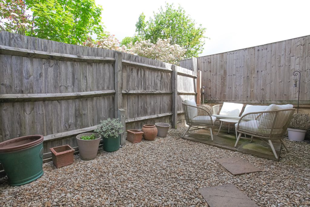 Additional image 15 of 2 bed flat for saleWestcote Place, Chipping Norton OX7