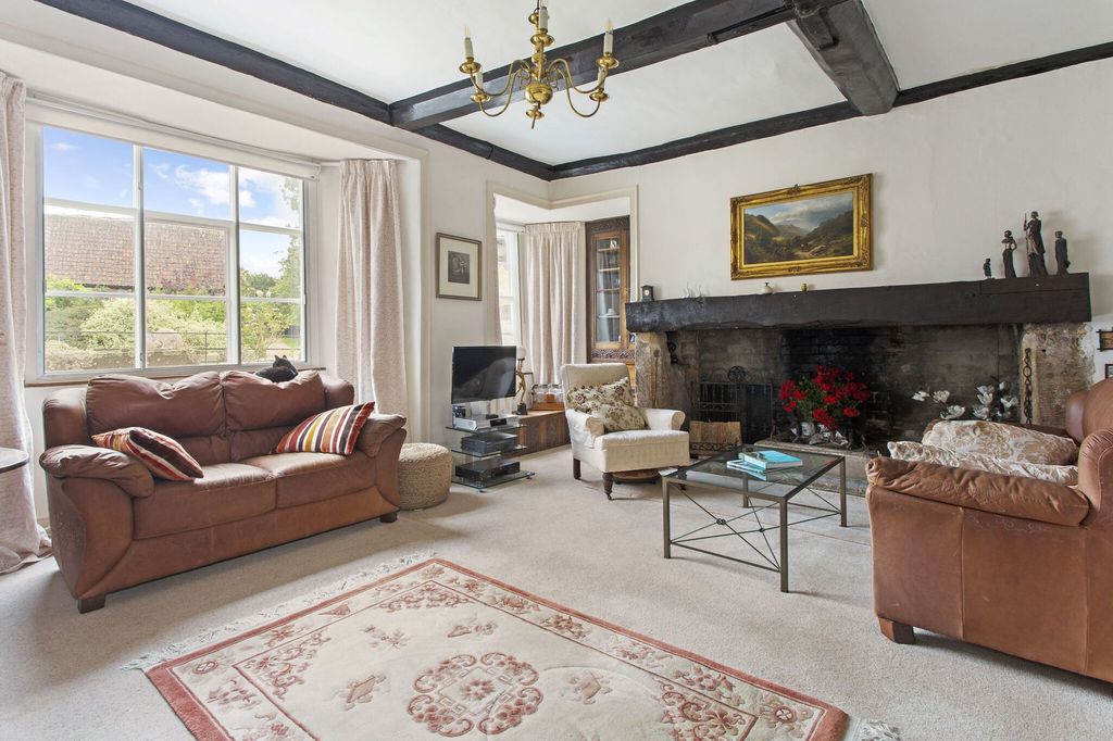 Additional image 5 of 6 bed property for saleBentham, Cheltenham GL51