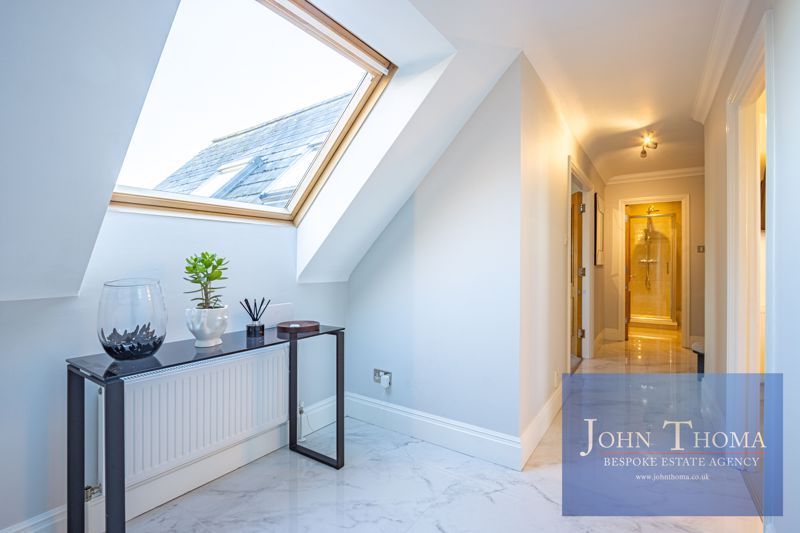 Additional image 11 of 3 bed flat for saleManor Road, Chigwell IG7