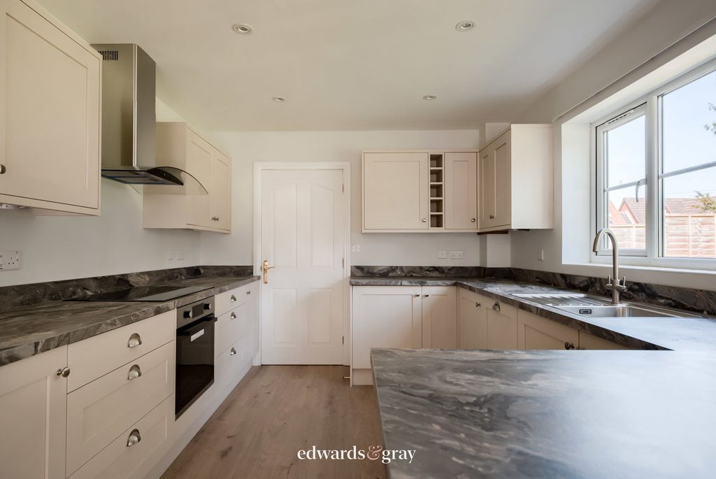 Additional image 5 of 4 bed link detached house for saleNewton Road, Burton-On-Trent DE15
