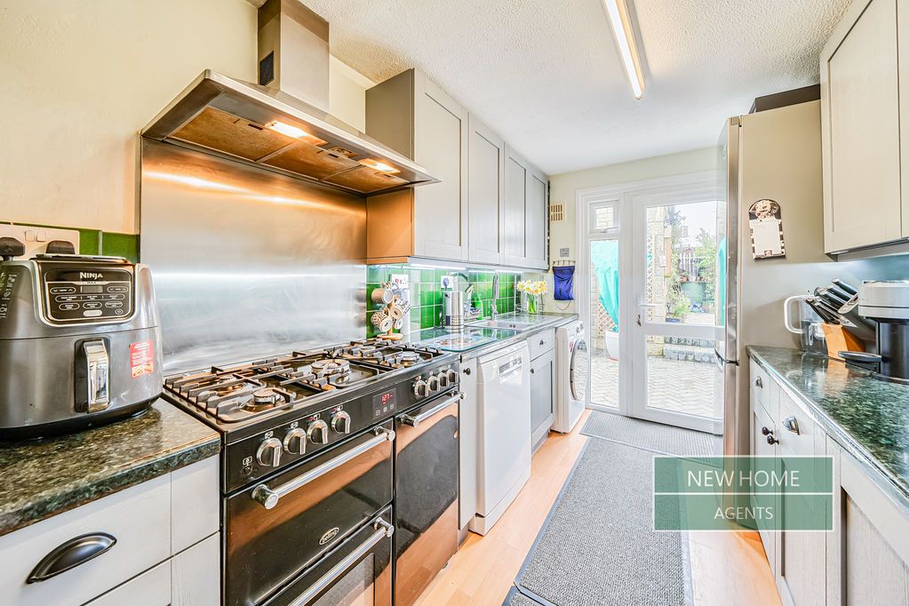Additional image 2 of 3 bed end terrace house for saleCornish Road, Chipping Norton OX7