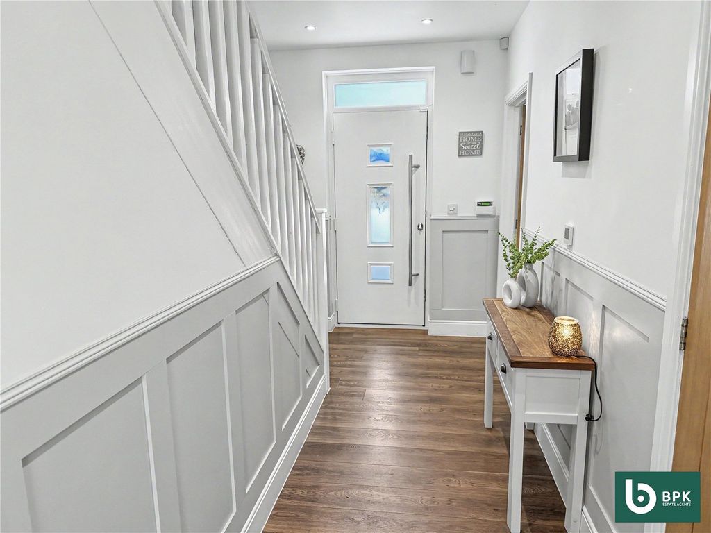 4 bed detached house for salePaddock Gardens, Brunstock, Carlisle, Cumbria CA6 photo 2