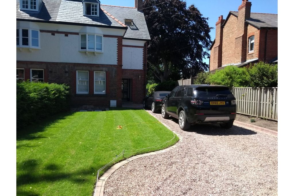 5 bed semi-detached house for saleStocks Lane, Chester CH3