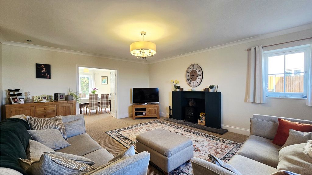 Additional image 7 of 4 bed detached house for saleTroed Y Garn, Llanfairynghornwy, Holyhead, Isle Of Anglesey LL65