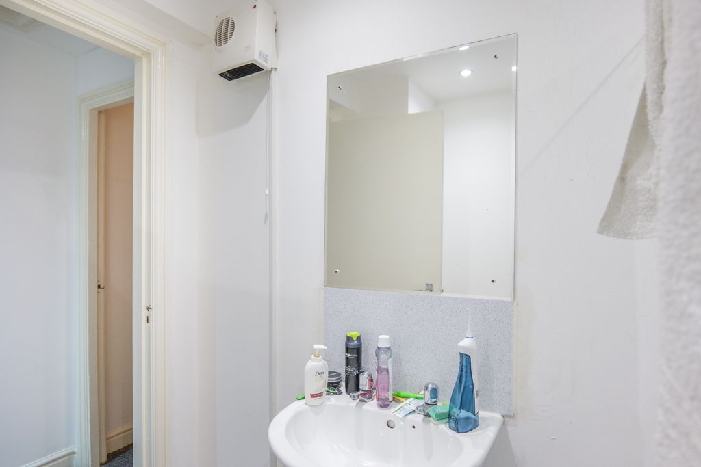 Additional image 9 of 2 bed flat for saleAllendale Street, Burnley BB12