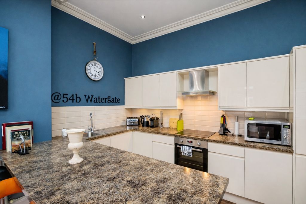 Additional image 8 of 2 bed flat for saleWatergate Street, Chester, Cheshire CH1