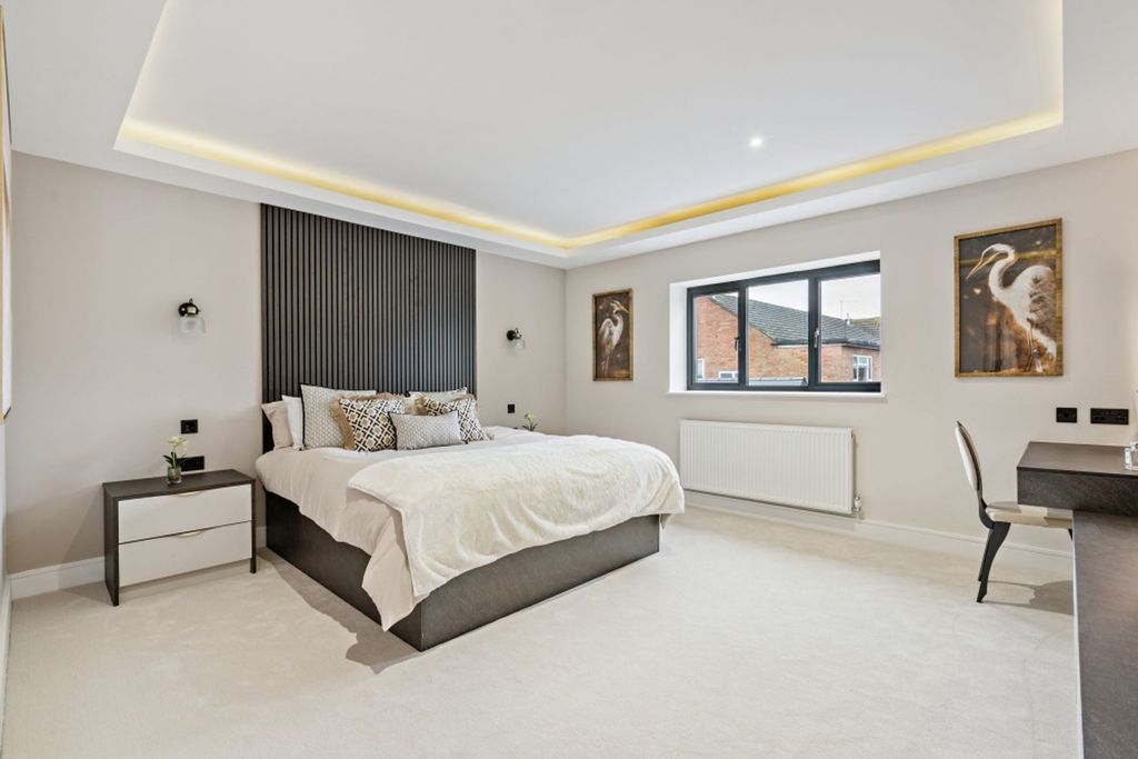 Additional image 21 of 5 bed detached house for saleAldenham Road, Bushey WD23