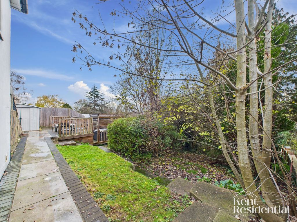 Additional image 17 of 4 bed detached bungalow for saleWatson Avenue, Chatham ME5