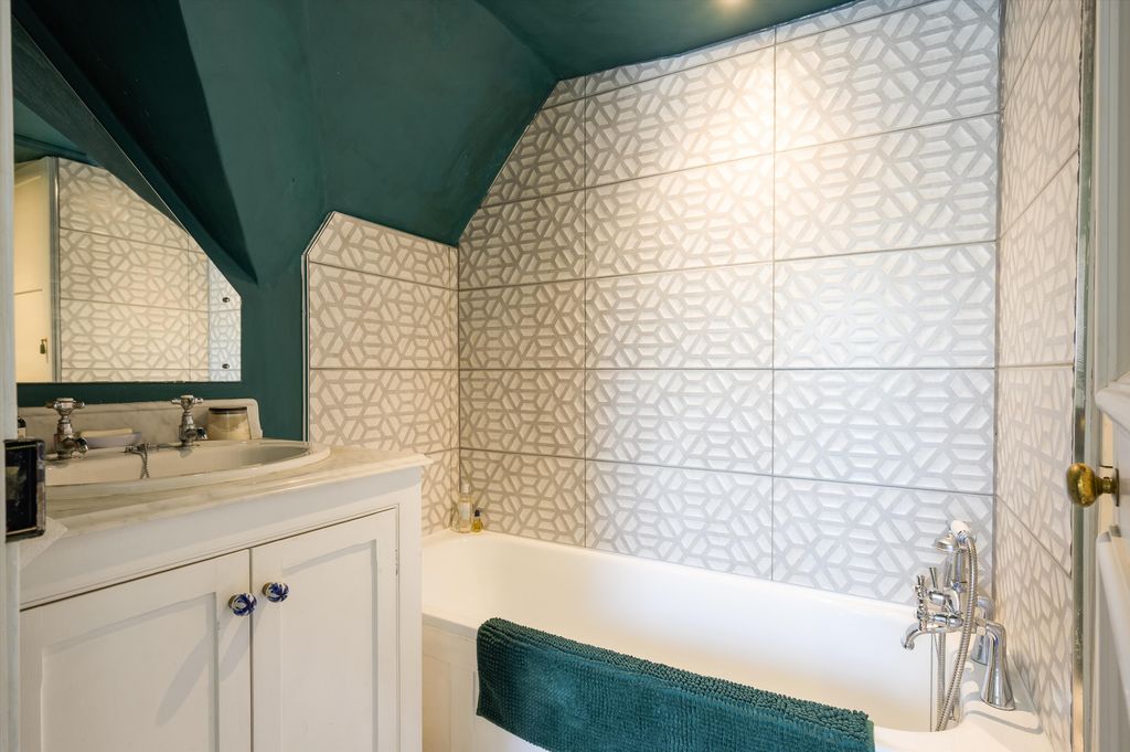 Additional image 22 of 5 bed town house for saleWest Wing, The Ivy, Chippenham, Wiltshire SN15