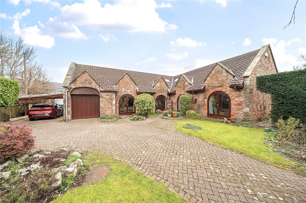 5 bed detached house for saleCliff Street, Cheddar, Somerset BS27