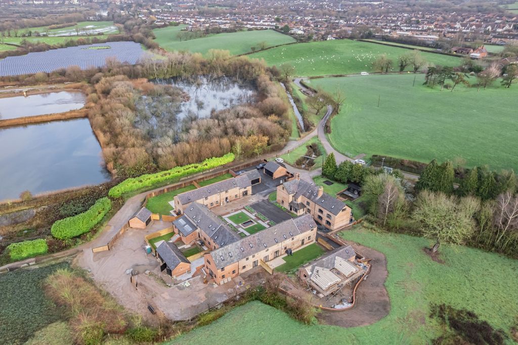 Additional image 16 of 5 bed barn conversion for saleMeadow Lane, Chester CH3