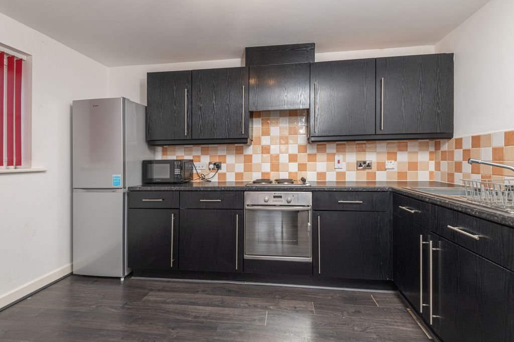 Additional image 5 of 2 bed flat for saleCastle Grove, Pontefract WF8