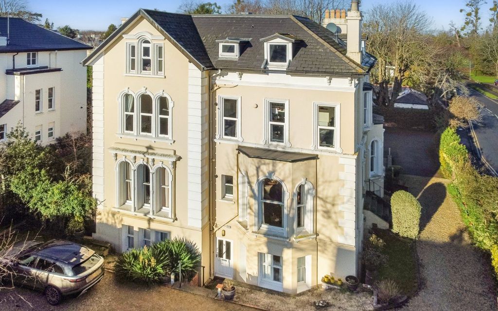 Additional image 4 of 11 bed detached house for saleMoorend Park Road, Cheltenham GL53