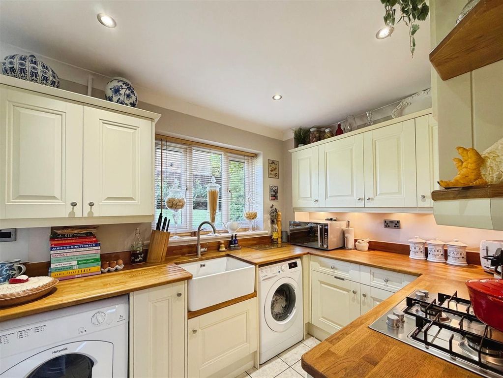 Additional image 5 of 4 bed detached house for saleRedwing Road, Chatham ME5
