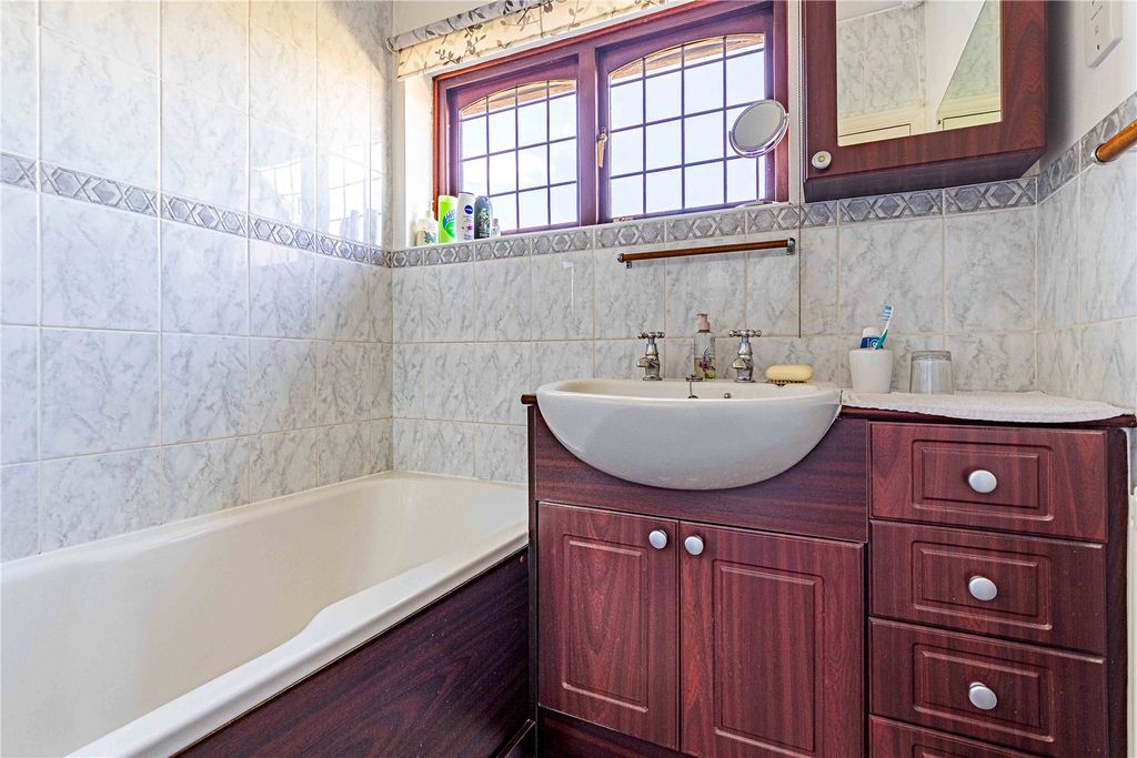 Additional image 9 of 4 bed end terrace house for saleBelle Vue Lane, Bushey Heath, Bushey, Hertfordshire WD23