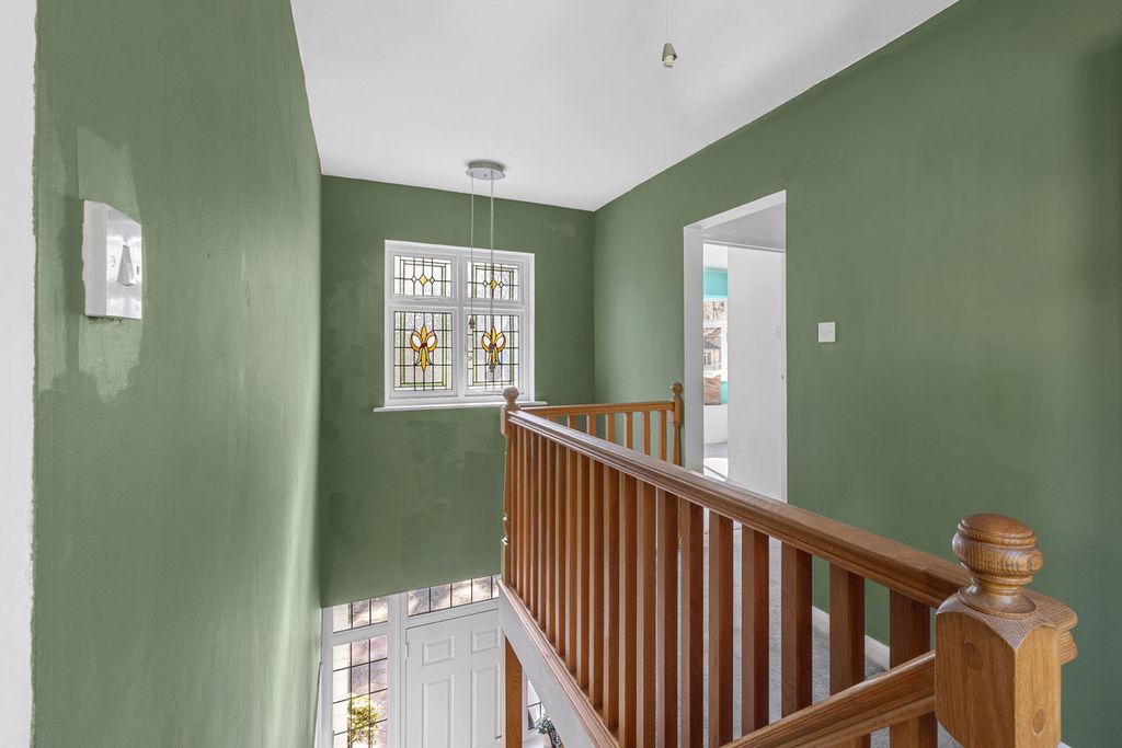 Additional image 13 of 5 bed detached house for saleHarestone Valley Road, Caterham CR3