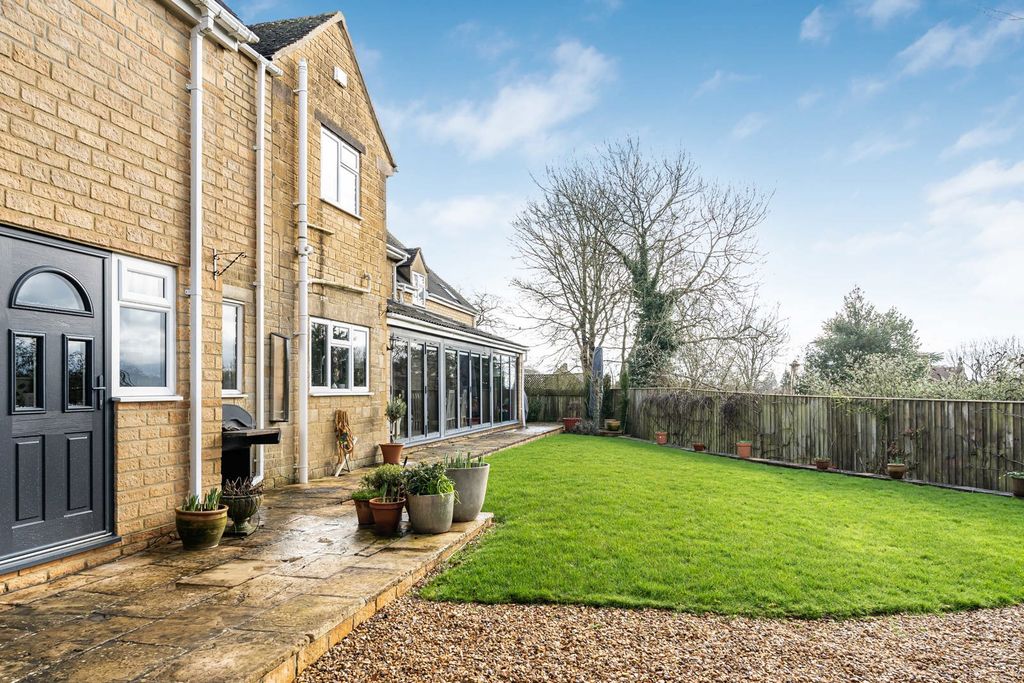 Additional image 36 of 5 bed detached house for saleBaunton Lane, Cirencester, Gloucestershire GL7