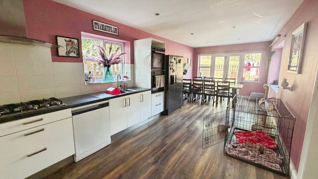 Additional image 3 of 5 bed detached house for salePelaw Bank, Chester Le Street, Durham DH3