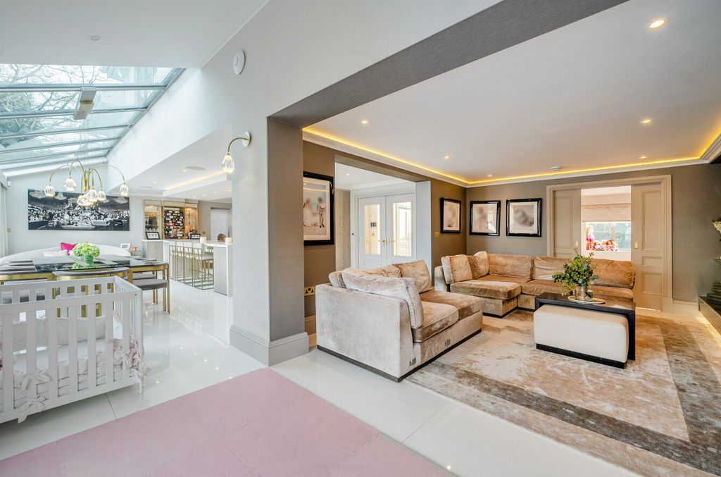 Additional image 9 of 5 bed detached house for saleLeesons Hill, Chislehurst BR7