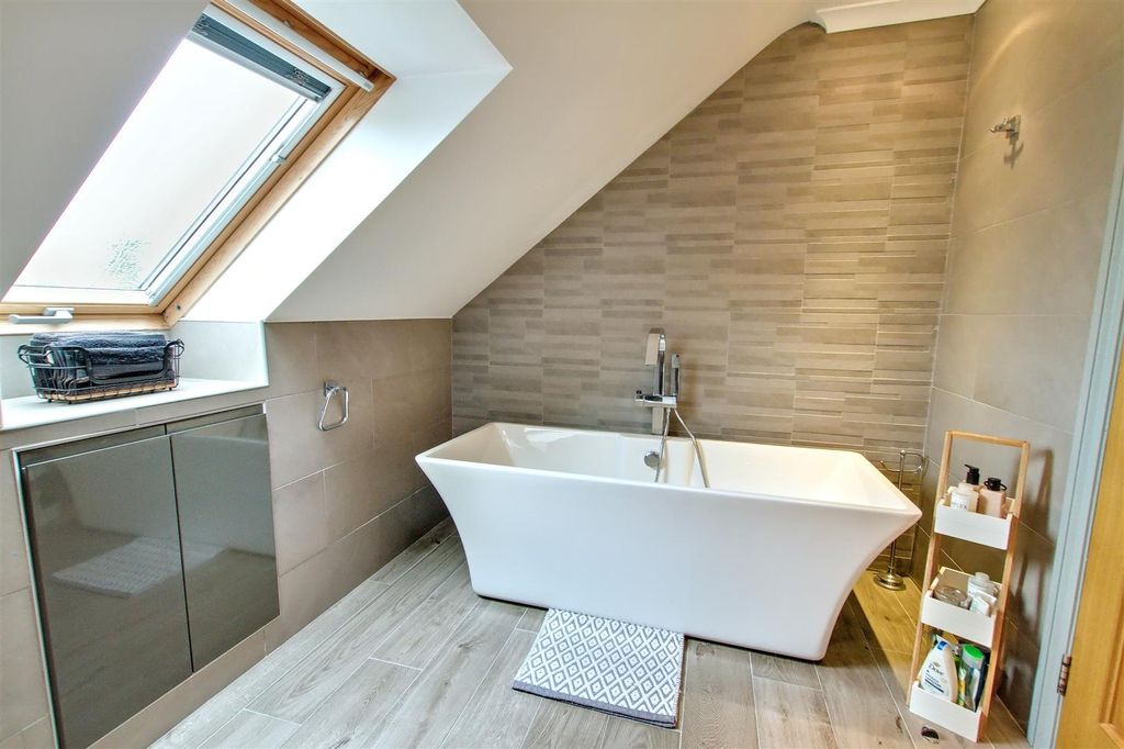 Additional image 34 of 4 bed detached bungalow for saleGwbert Road, Cardigan SA43