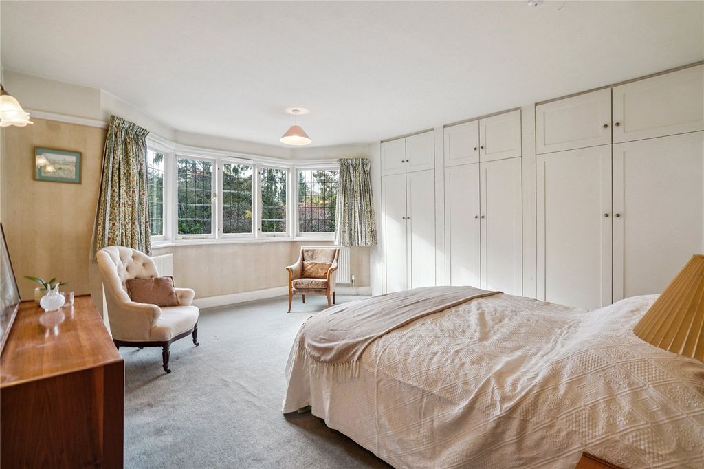 Additional image 9 of 5 bed detached house for saleNightingales Lane, Chalfont St. Giles, Buckinghamshire HP8
