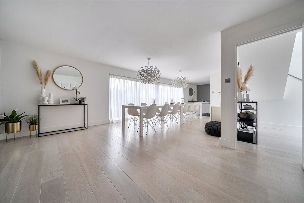 Additional image 10 of 5 bed detached house for saleCamberley, Surrey GU15